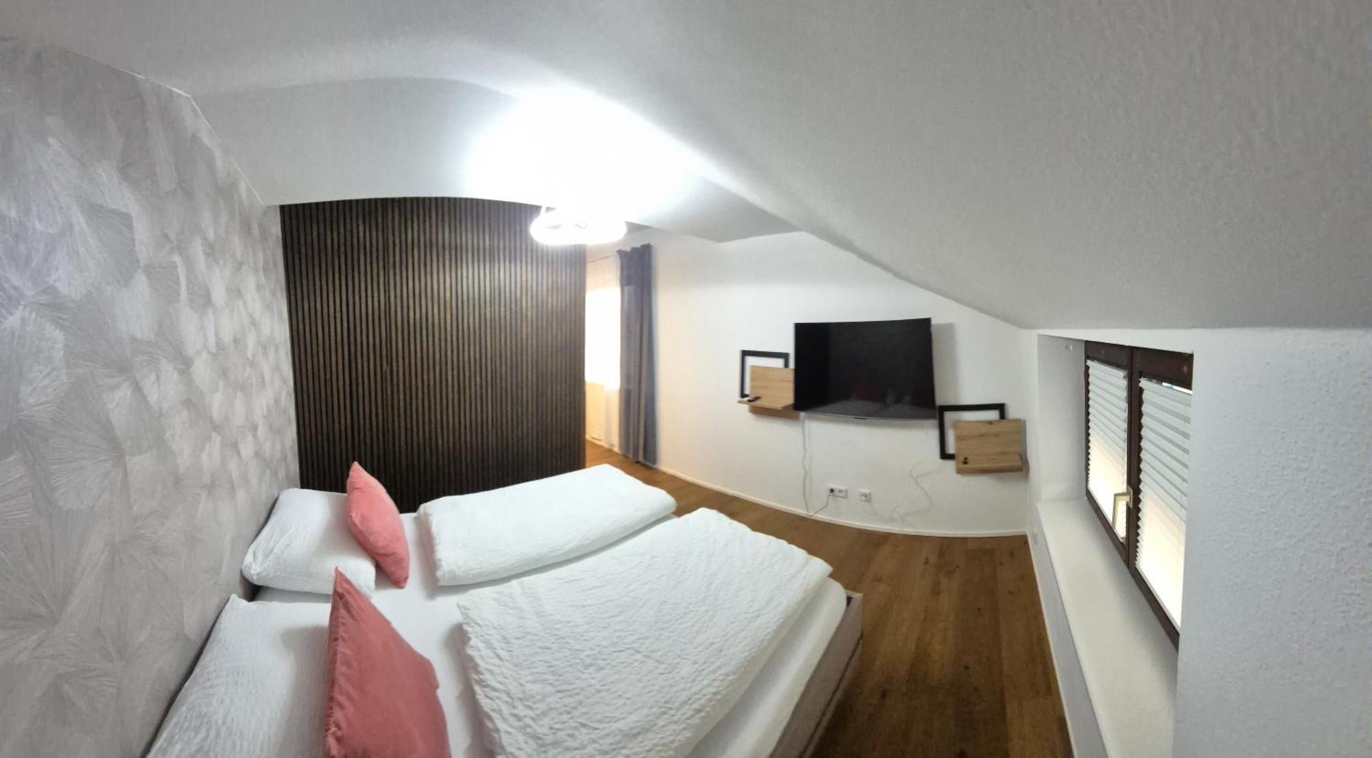 Ferienwohnung Nahe Gmunden Top 3 Pinsdorf Ngoại thất bức ảnh